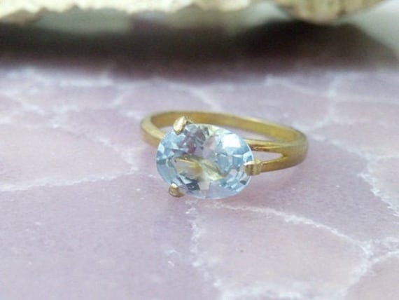 Aquamarin Ring Ovaler 14K Gold Gefüllter März Geburtsstein Ring von CandySimpleJewelry