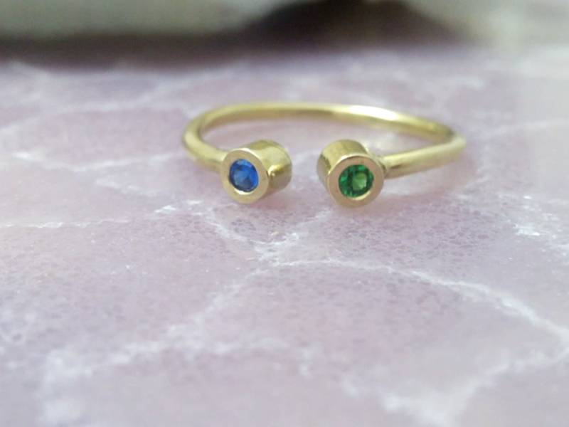 Dual Edelstein Ring 14K Gold Filled Smaragd & Saphir Ring von CandySimpleJewelry