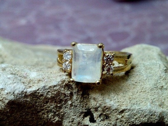 Mondstein Ring 14K Gold Filled Rechteck Cocktail Ring, Juni Geburtsstein von CandySimpleJewelry