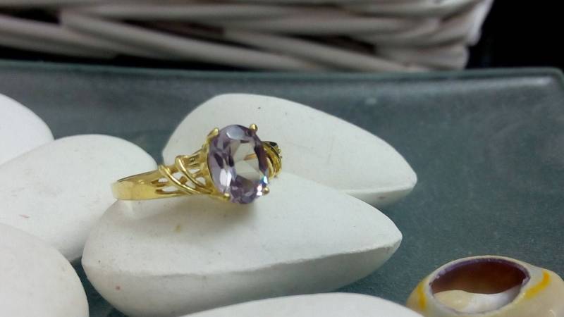 Ovaler Lavendel Alexandrit Ring 14K Gold Filled Spitzenring von CandySimpleJewelry