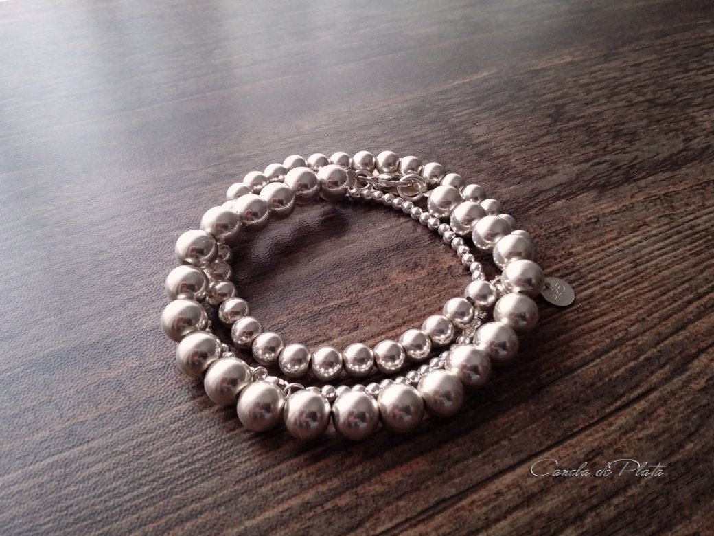 Set Mit 3 Kugelarmbändern Aus 925Er Silber. Armbändern Silber 4, 6 Und 8 Mm Großen Perlen Set Mit 3 Kugelarmbändern Aus 925Er Silber. Armbändern Silber 4, 6 Und 8 Mm Großen Perlen von CaneladePlata