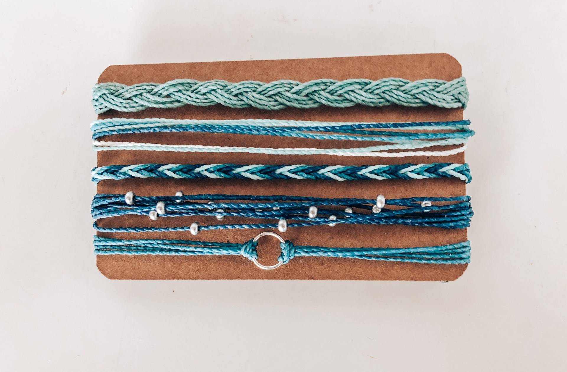 Ozeanwasser Wasserdichtes String-Armbandset von CanopyCraftCo