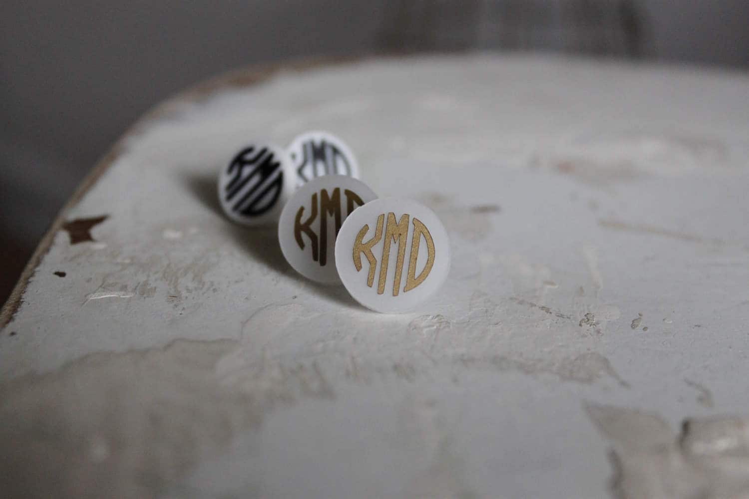 Monogramm Ohrstecker - Preppy Ohrringe Hypo- Allergene Personalisierte Monogramm Ohrstecker - Preppy Ohrringe Hypo- Allergene Personalisierte von CanvasClayCo