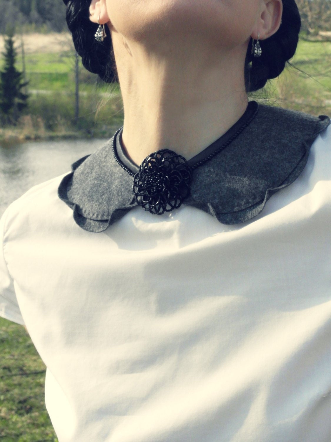 Handgemachter Kragen/Halskette Mit Perlenblüte | Vintage Stil Handgemachter Kragen/Halskette Mit Perlenblüte | Vintage Stil von Capsis