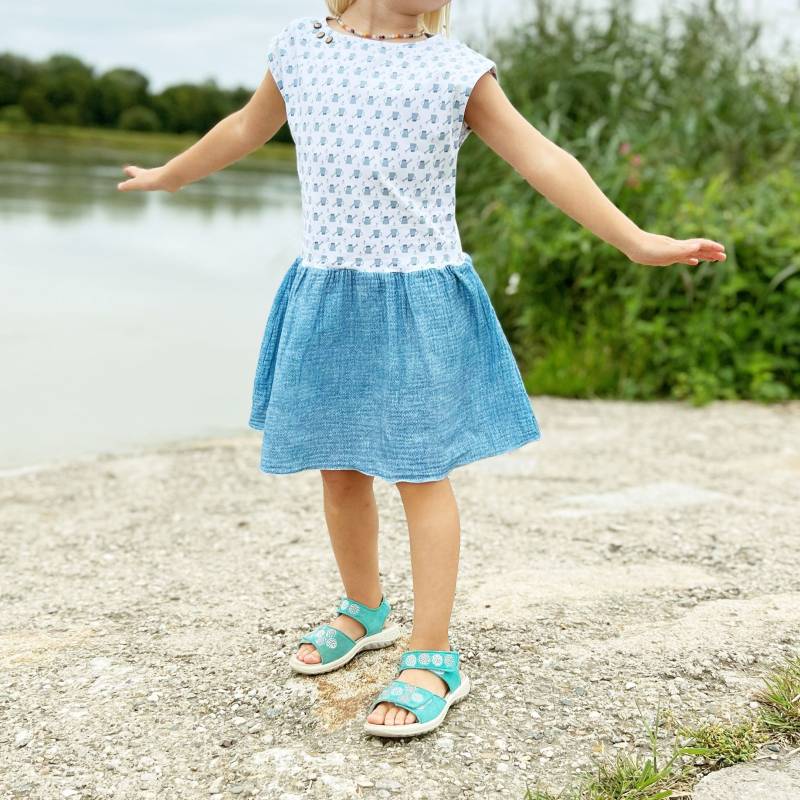 Mädchen Kleid Im Stoffmix/Mustermix Musselin & Baumwoll Jersey | Ca 3-6 Jahre Süße Gießkannen Und Jeans Optik Lässiger Schnitt von CaptainSandfuss