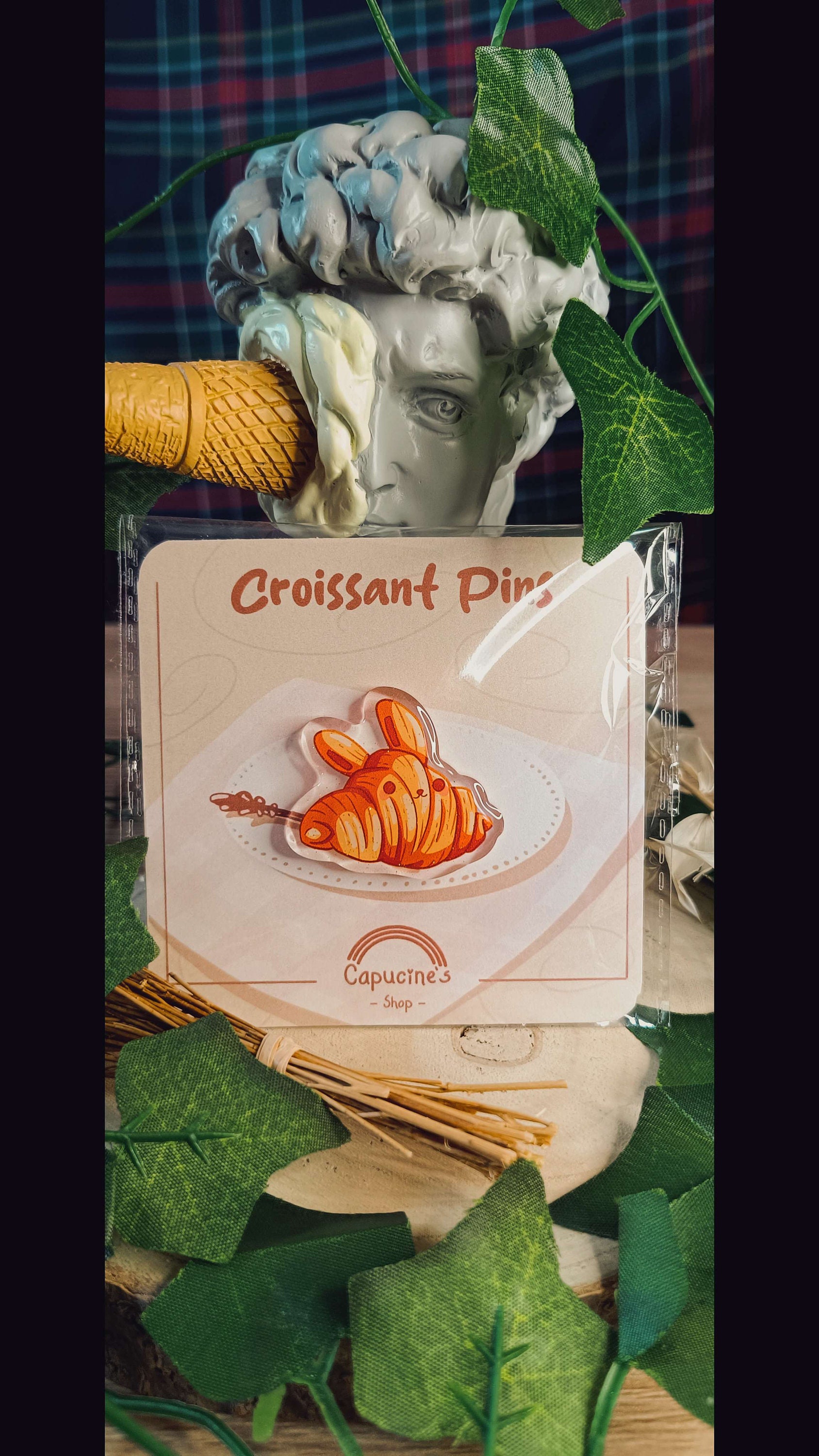 Pin's Croissant von CapucinesShop