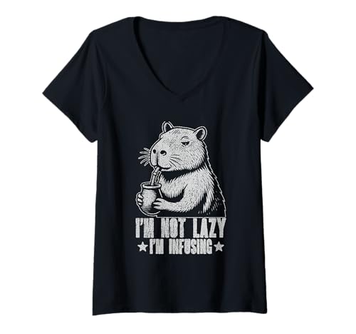 Damen Yerba Mate Relax Capybara T-Shirt mit V-Ausschnitt Damen Yerba Mate Relax Capybara T-Shirt mit V-Ausschnitt von CapyChill Culture Co. – Yerba Mate Slow Vibe Tees