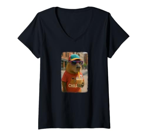 Damen Realistisches Capybara trinkt Bubble Tea T-Shirt mit V-Ausschnitt Damen Realistisches Capybara trinkt Bubble Tea T-Shirt mit V-Ausschnitt von Capybara Bubble Tea Shop