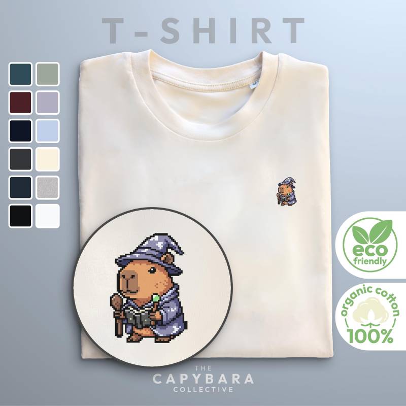 Capybara Zauberer T-Shirt, Bedrucktes Pixel Art Shirt Aus Bio-Baumwolle, D&d Geschenk Für Gamer, Fantasy Rpg Magier Kleidung von CapybaraCollectiveDE