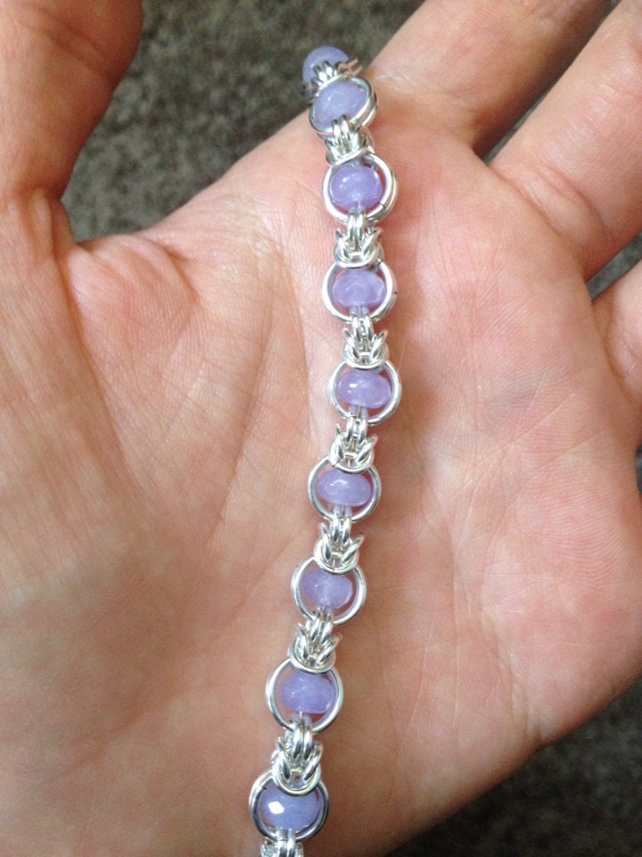 Lavendel Achat Chainmaille Armband, Silber Armband Lavendel Achat Chainmaille Armband, Silber Armband von CarastoneDesigns