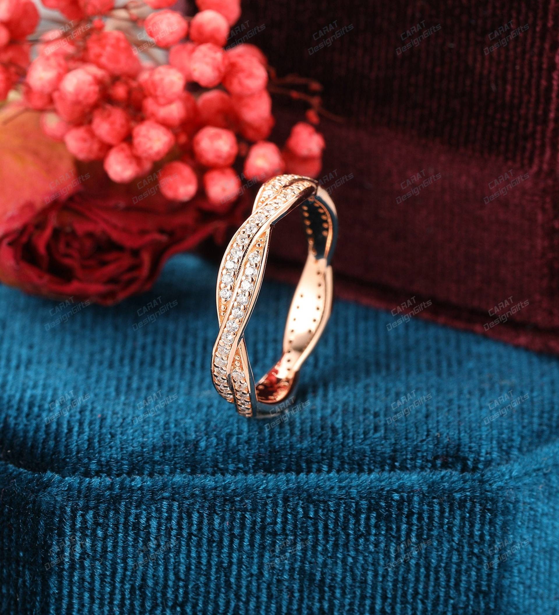 Eternity Ehering, Kreuz Band Ring, Stapelbarer Versprechen Braut Moissanite/Simulierter Diamant Zarter Handgemachter Ring Für Frauen von CaratDesignGifts