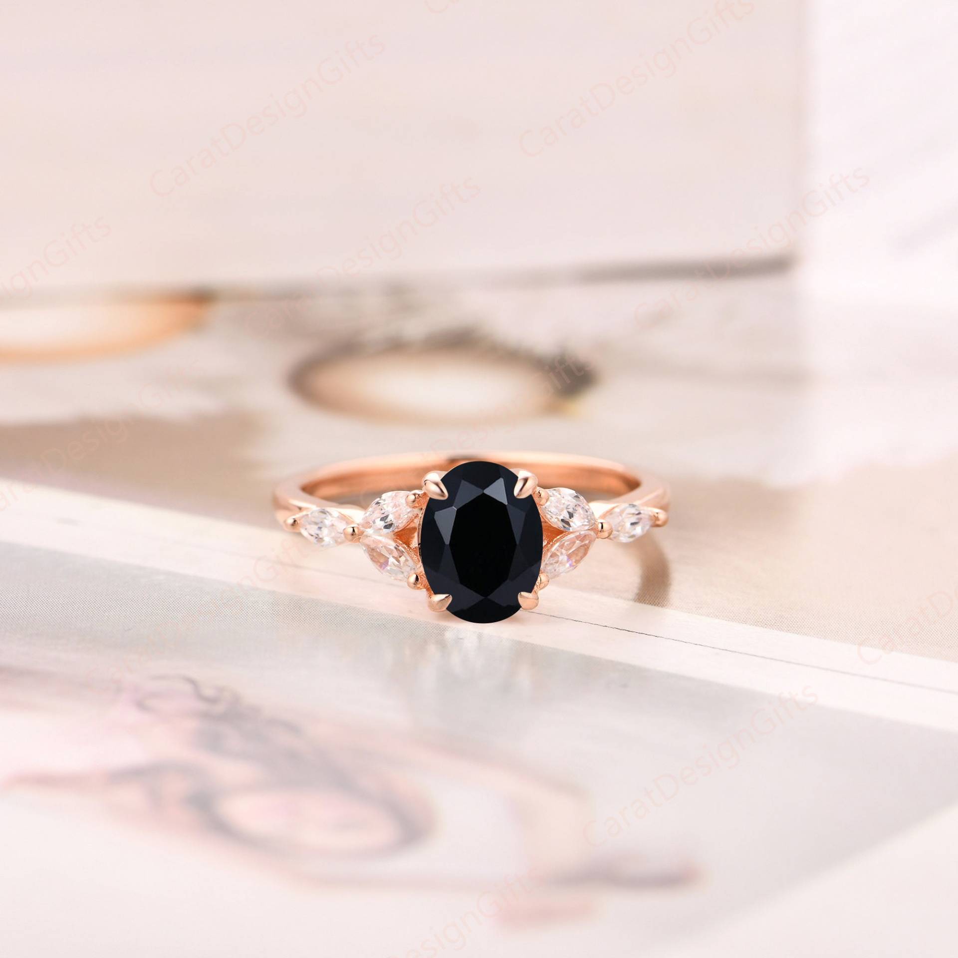 Vintage Verlobungsring, Solide 14K Rose Gold Ring, Versprechen Oval Form 6x8mm Schwarz Achat Zarte Frauen Art Deco Edelstein Ring von CaratDesignGifts