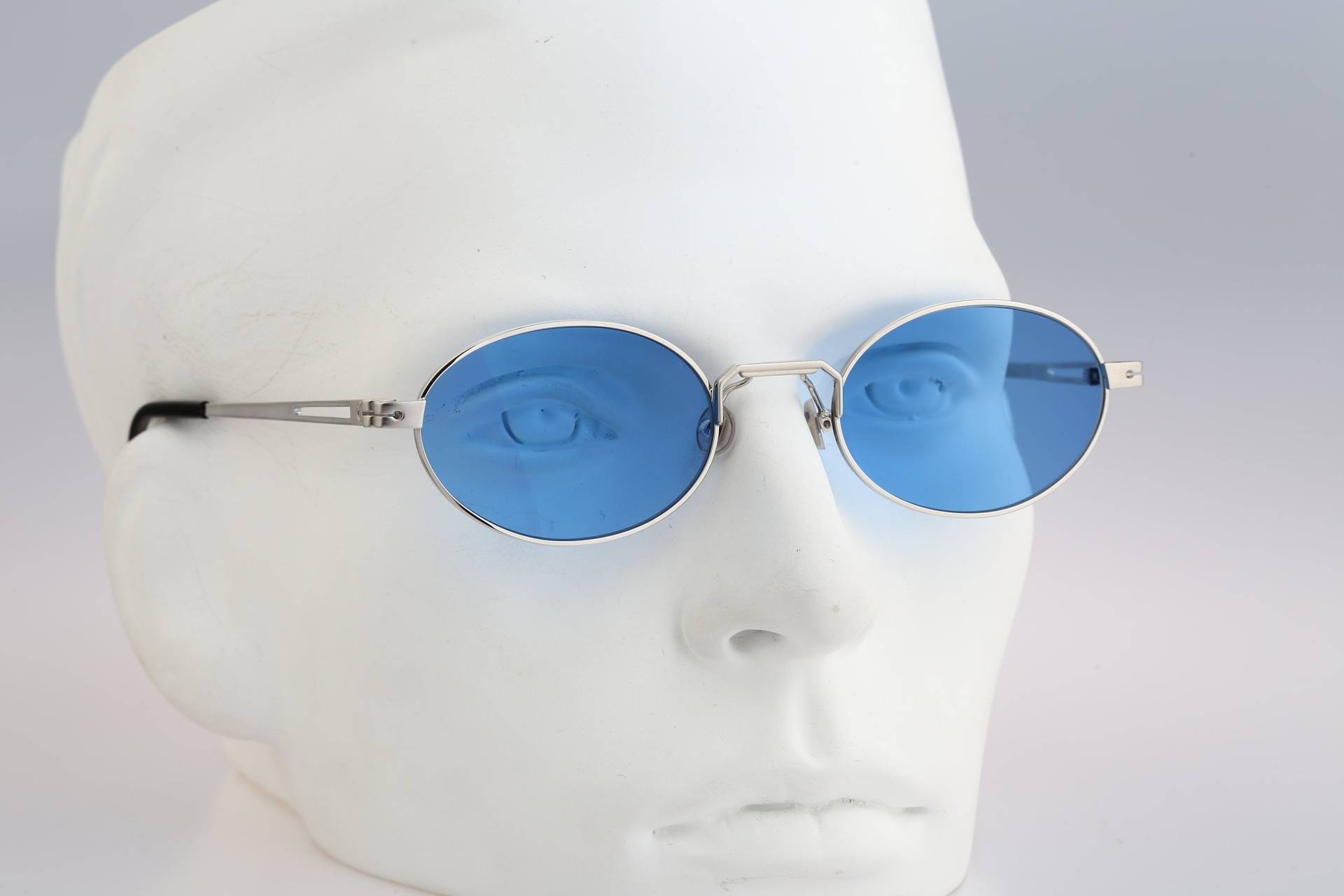 Alain Delon 3455A, Vintage 90Er Jahre Blaue Gläser Silber Oval Sonnenbrille Herren & Frauen, Nos von CarettaVintageCo