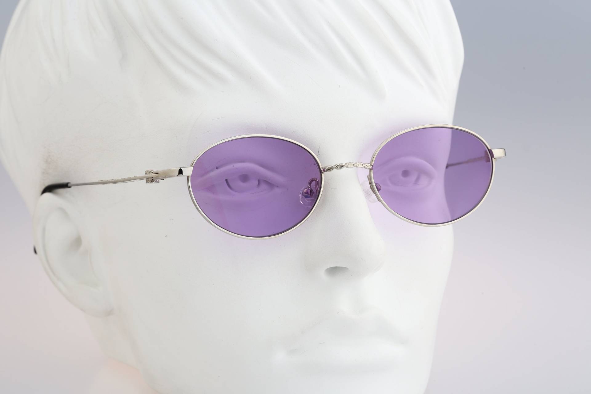 Alain Delon 3619, Vintage 90Er Jahre Einzigartige Getönte Lila Gläser Steampunk Silber Ovale Sonnenbrille Männer & Frauen, Nos von CarettaVintageCo