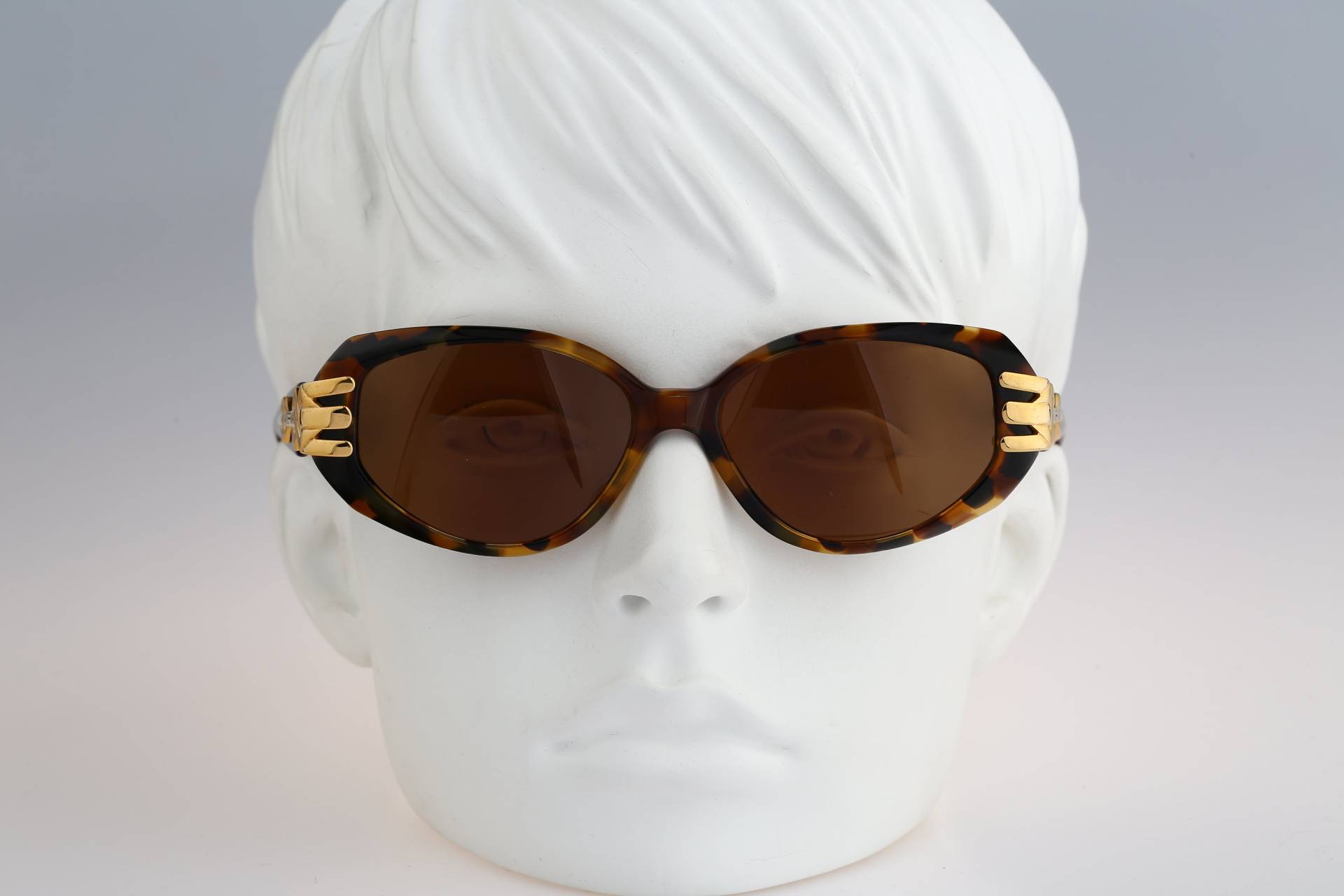 Anteprima Manu, Vintage 90Er Jahre Unique Gold & Schildpatt Cat Eye Sonnenbrille Damen, Nos von CarettaVintageCo