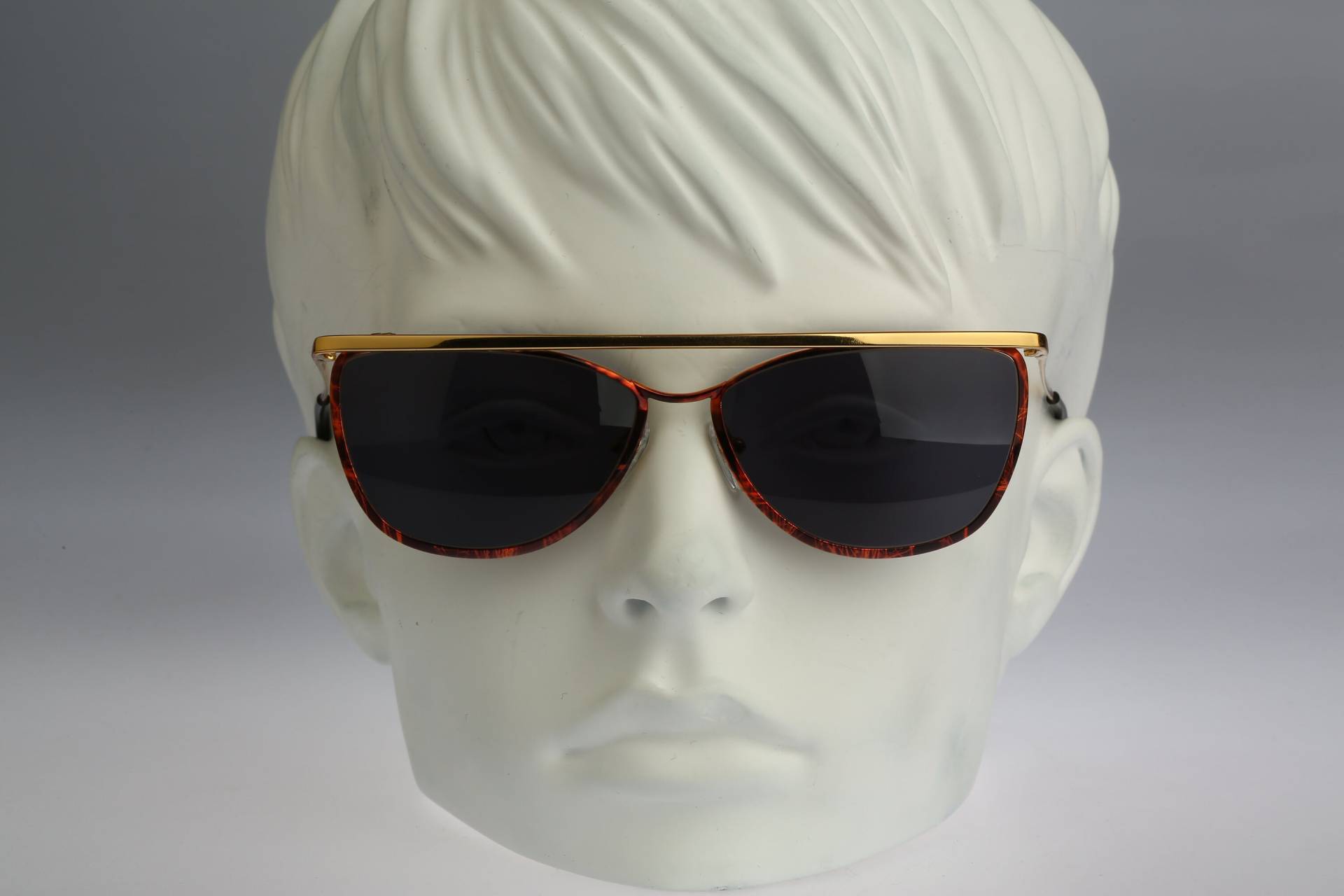 Gianfranco Ferre Gff 39 S, Vintage 90Er Gold & Schildkröte Oversized Flat Top Aviator Sonnenbrille Damen, Nos von CarettaVintageCo