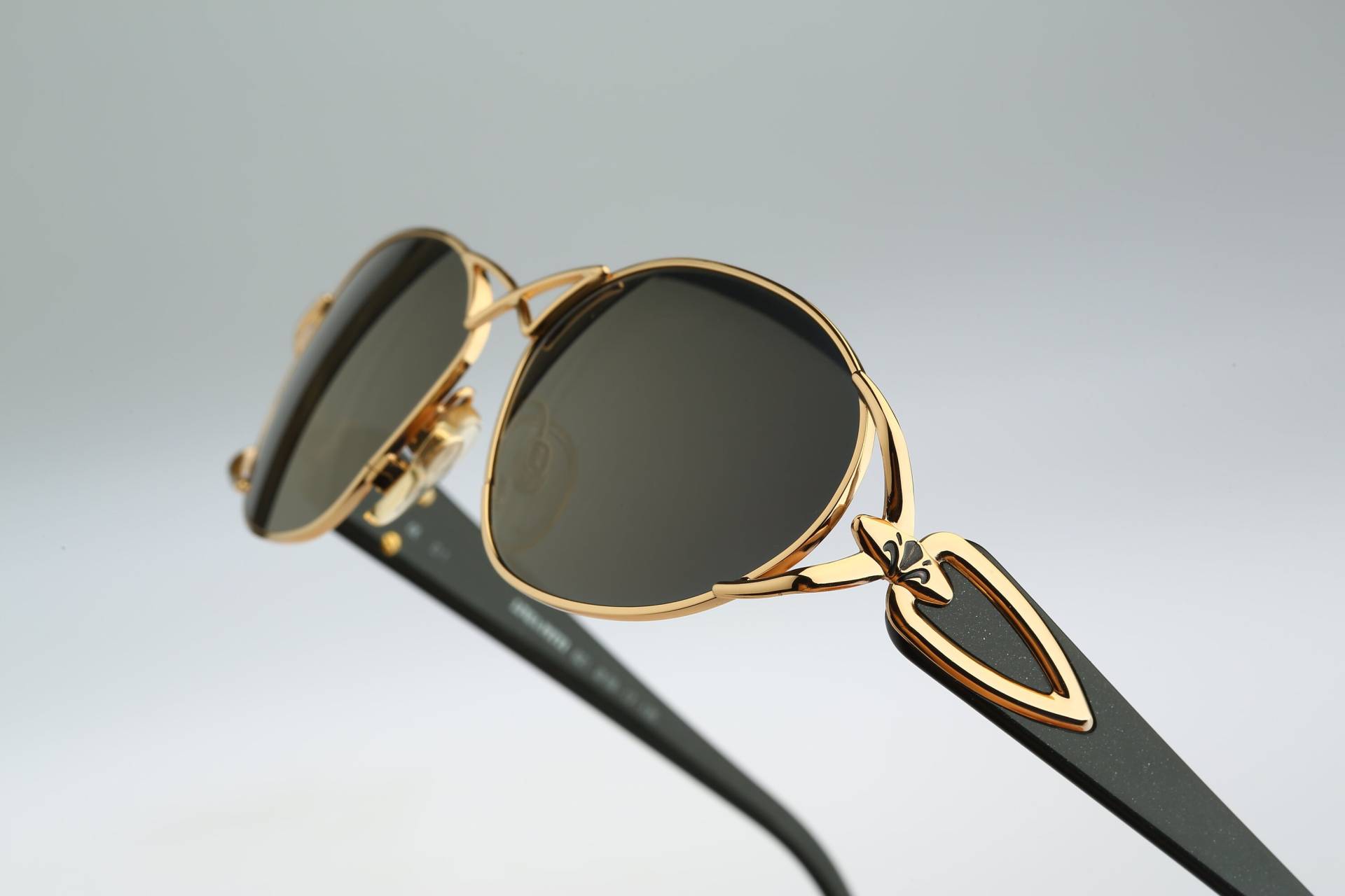 Linea Pitti 621 1, Vintage 90Er Jahre Unikat Viktorianisch Gold Oval Sonnenbrille Damen, Nos von CarettaVintageCo