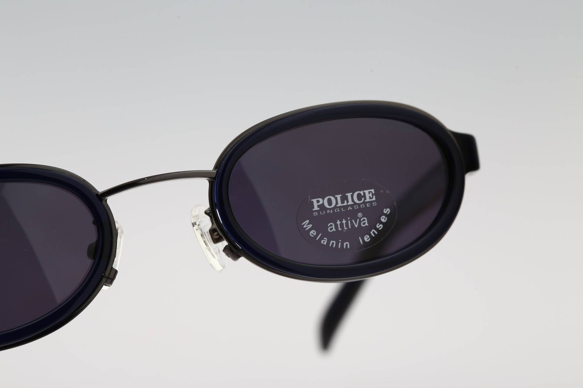 Police 1287 955, Vintage 90Er Blau & Grau Unikat Doppelrand Kleine Ovale Sonnenbrille Damen, Nos von CarettaVintageCo