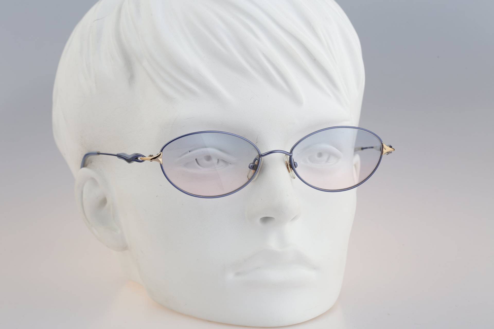 Shiseido 2057 4 Titanium, Vintage 90Er Jahre Getönte Gläser Unikat Blau Oval Sonnenbrille Damen Nos von CarettaVintageCo