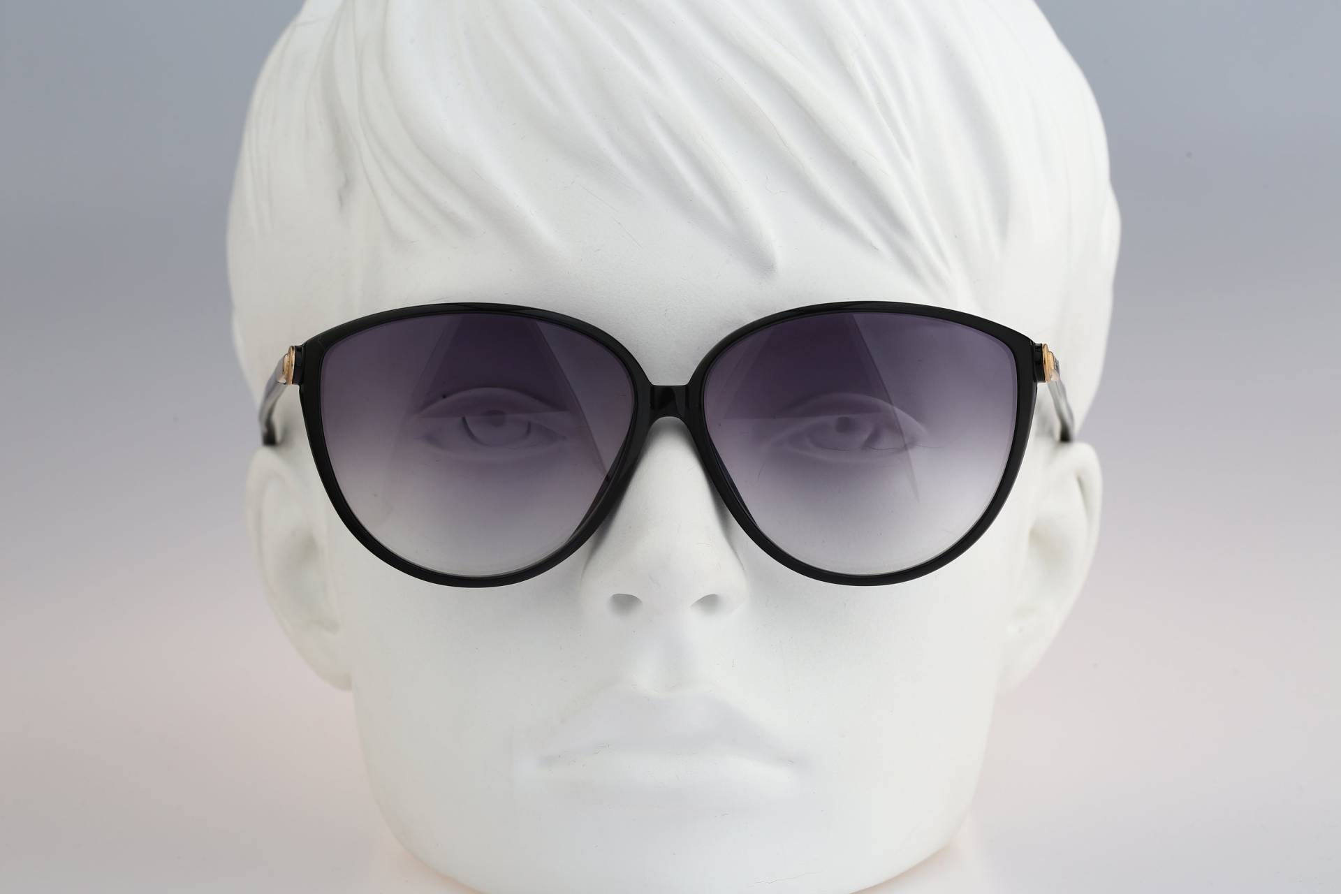 Silhouette M 1709, Vintage 80Er Jahre Oversized Schwarzes Katzenauge Sonnenbrille Damen Nos von CarettaVintageCo