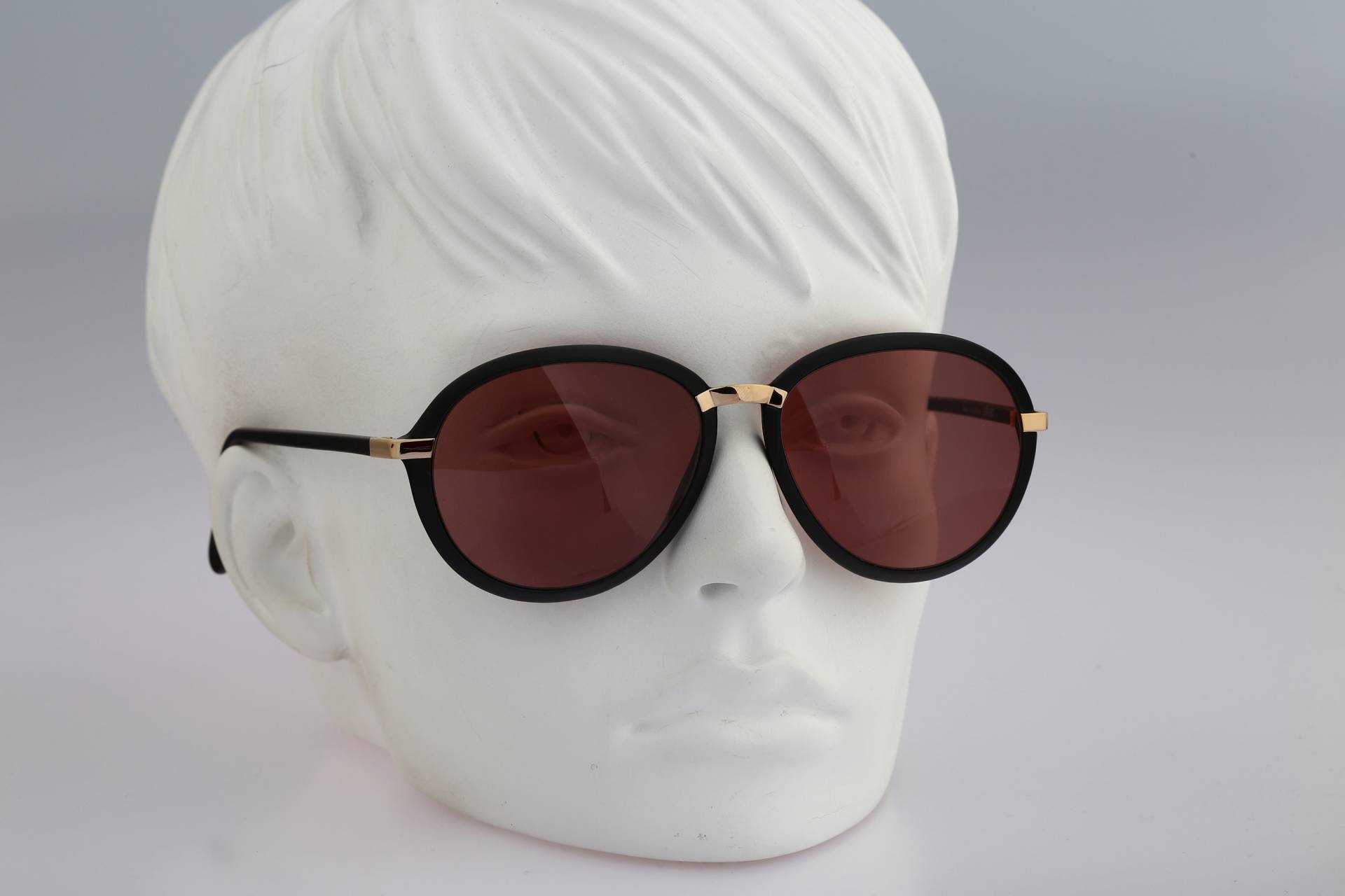 Silhouette M 4035 C 1555, Vintage 90Er Jahre Schwarze Oversized Runde Sonnenbrille Damen, Nos Silhouette M 4035 C 1555, Vintage 90Er Jahre Schwarze Oversized Runde Sonnenbrille Damen, Nos von CarettaVintageCo
