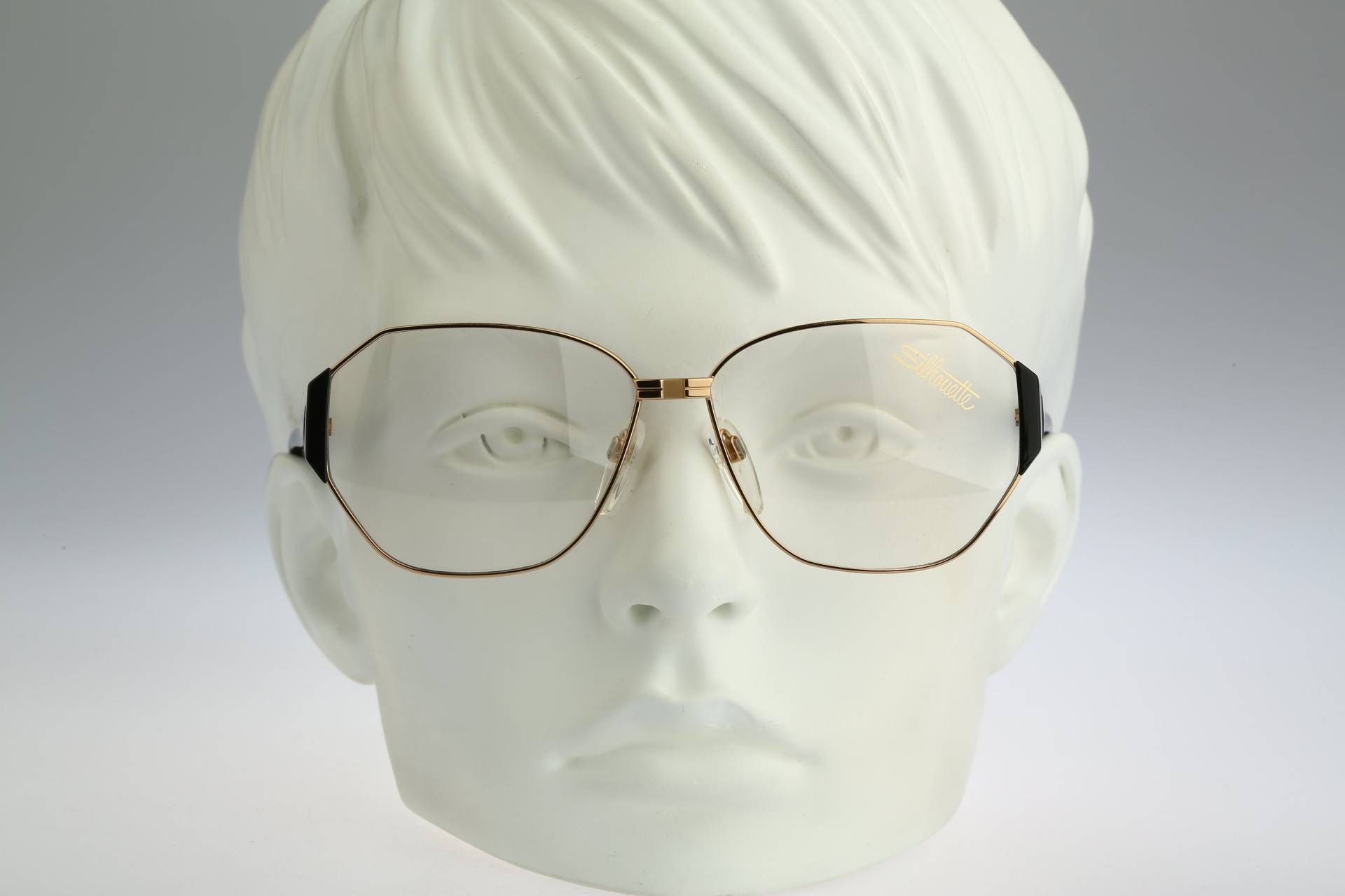 Silhouette M 6123 V 6058, Vintage 80Er Jahre Oversized Schmetterling Brillengestell Damen Brille Nos Silhouette M 6123 V 6058, Vintage 80Er Jahre Oversized Schmetterling Brillengestell Damen Brille Nos von CarettaVintageCo
