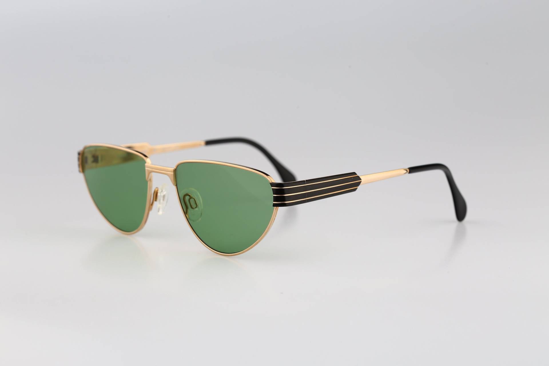 Silhouette M 6135 20 V 6052, Vintage 80Er Jahre Getönte Gläser, Einzigartige Schwarz-Goldene Cat-Eye-Sonnenbrille Für Damen, Nos von CarettaVintageCo