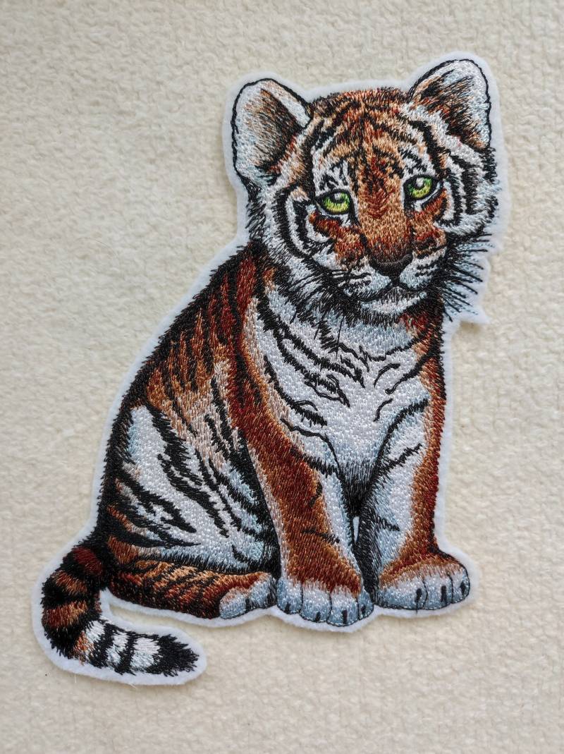 Tiger Applikation Gross in Wunschfarbe von CareweZauberstern