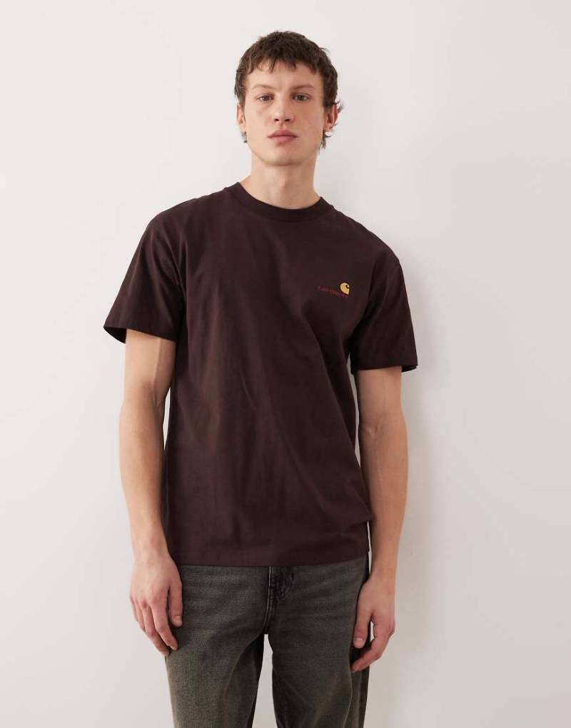 Carhartt WIP - American - Kurzärmliges T-Shirt in Dunkelbraun mit Schriftzug-Brown von Carhartt WIP