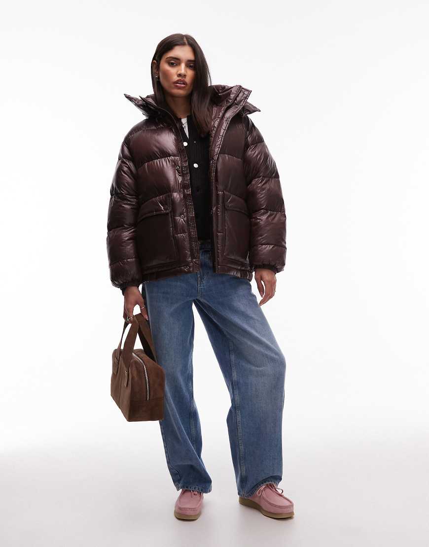 Carhartt WIP - Benton - Steppjacke in Dunkelbraun-Brown von Carhartt WIP