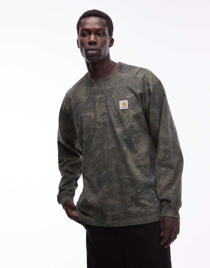 Carhartt WIP - Camo Combi - Locker sitzendes, langärmliges T-Shirt in Grün mit Military-Muster von Carhartt WIP