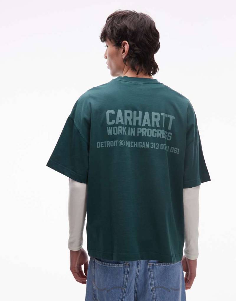 Carhartt WIP - Distance - Kastiges T-Shirt in Dunkelgrün von Carhartt WIP
