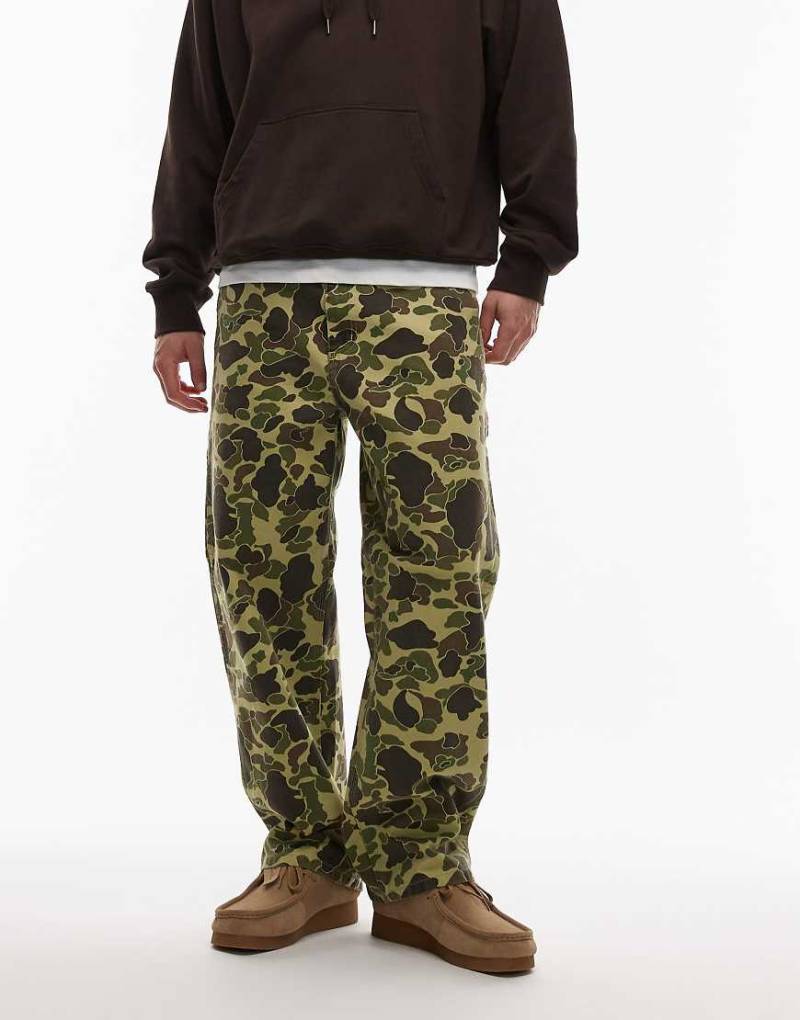 Carhartt WIP - Duck Single Knee - Gerade geschnittene Hose mit grünem Military-Muster von Carhartt WIP