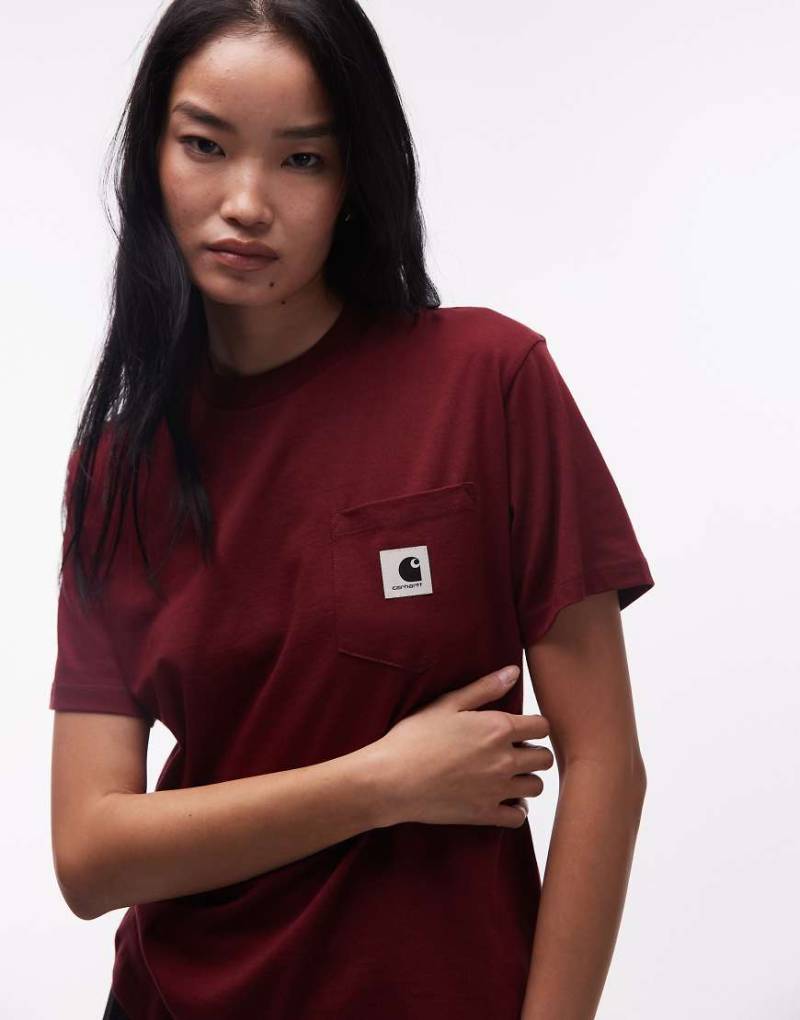 Carhartt WIP - Kurzärmliges T-Shirt in Burgunderrot mit Tasche von Carhartt WIP