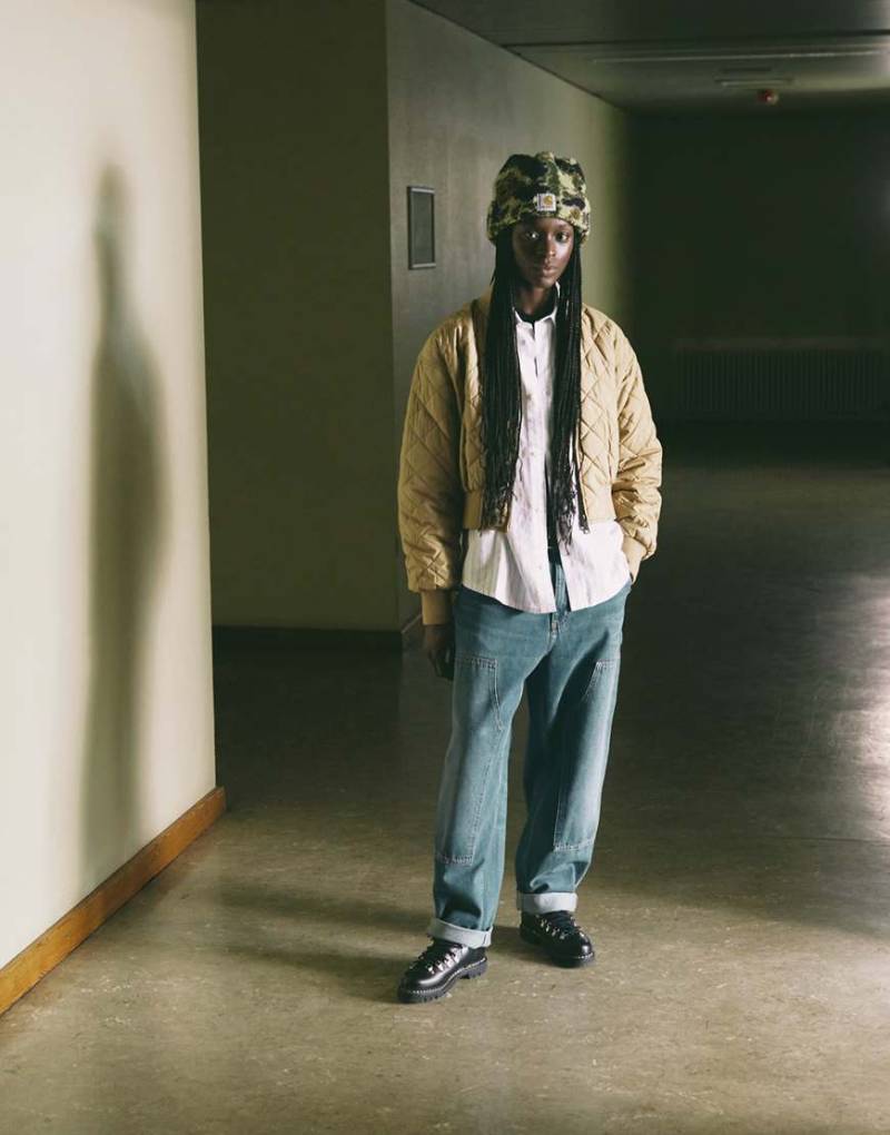 Carhartt WIP - Selma - Kurz geschnittene Bomberjacke in Beige-Neutral von Carhartt WIP