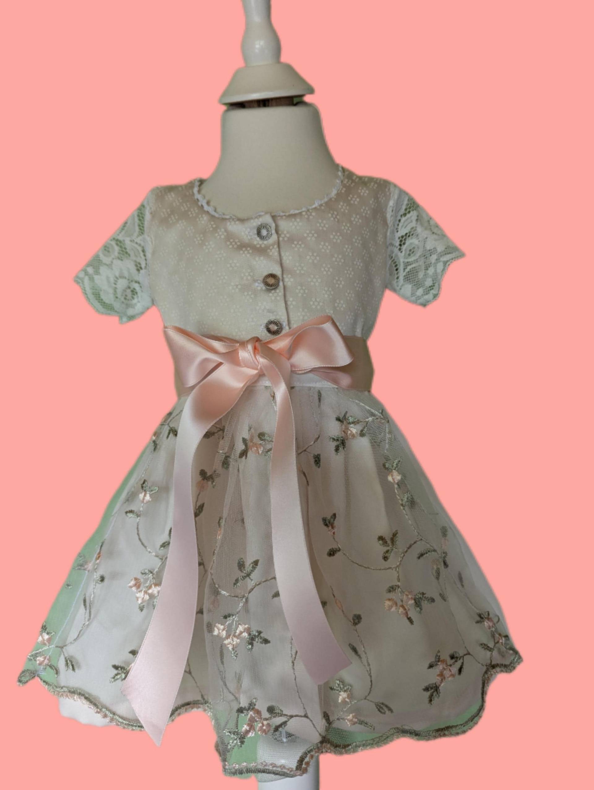 Baby Dirndl Gr.68/74 Zur Taufe, Schönes Geschenk, Sofort Lieferbar, Auch Mit Jacke Möglich von CarlinaRegine