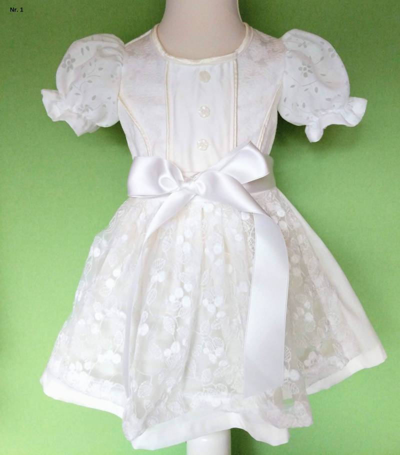 Festliches Tauf-Dirndl "Carol" Ab Gr. 62 Aus Besonders Hochwertigem Material, Wird Nach Deinen Wünschen Angefertigt von CarlinaRegine