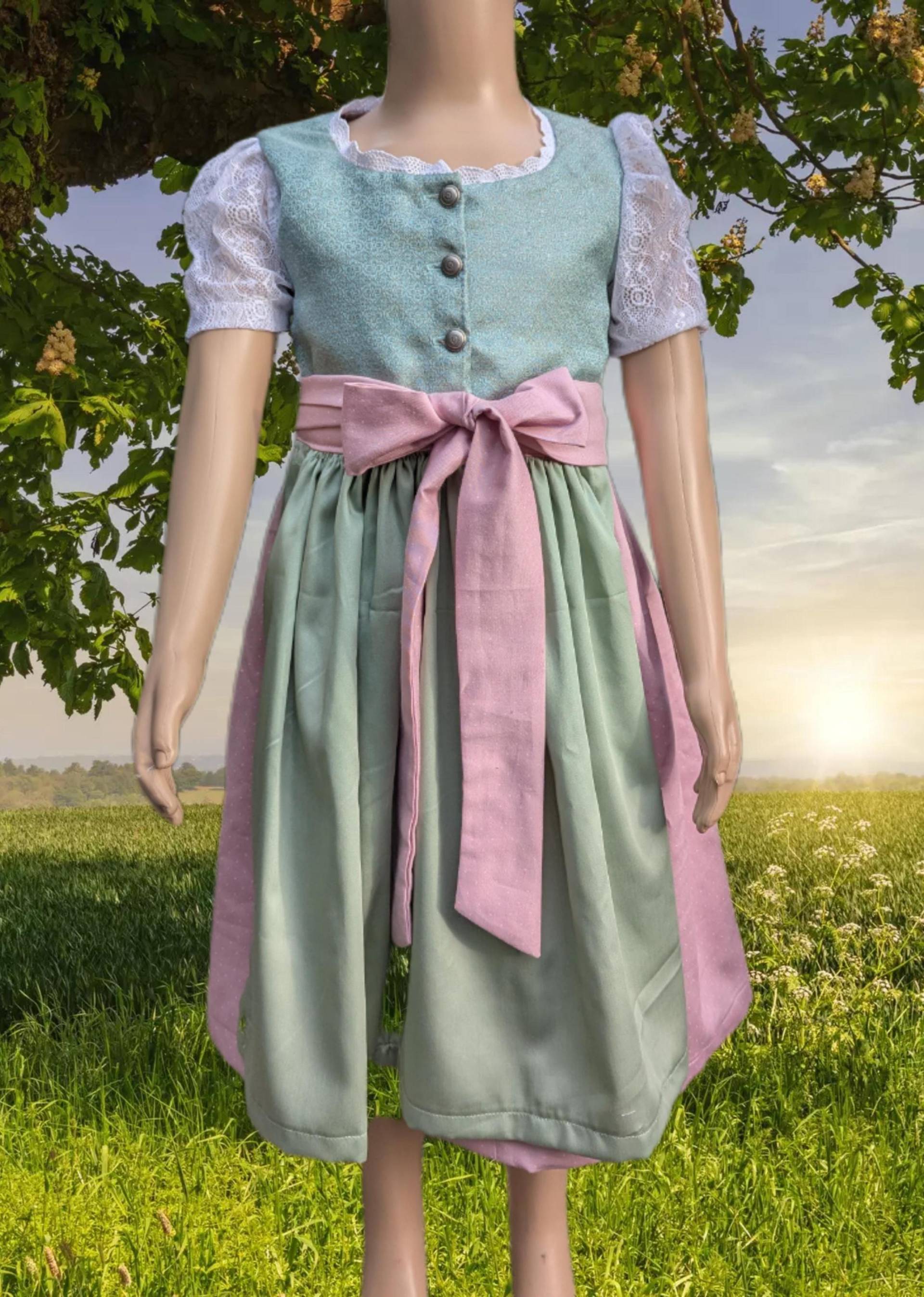 Kinder Dirndl Gr.104, Sofort Lieferbar von CarlinaRegine