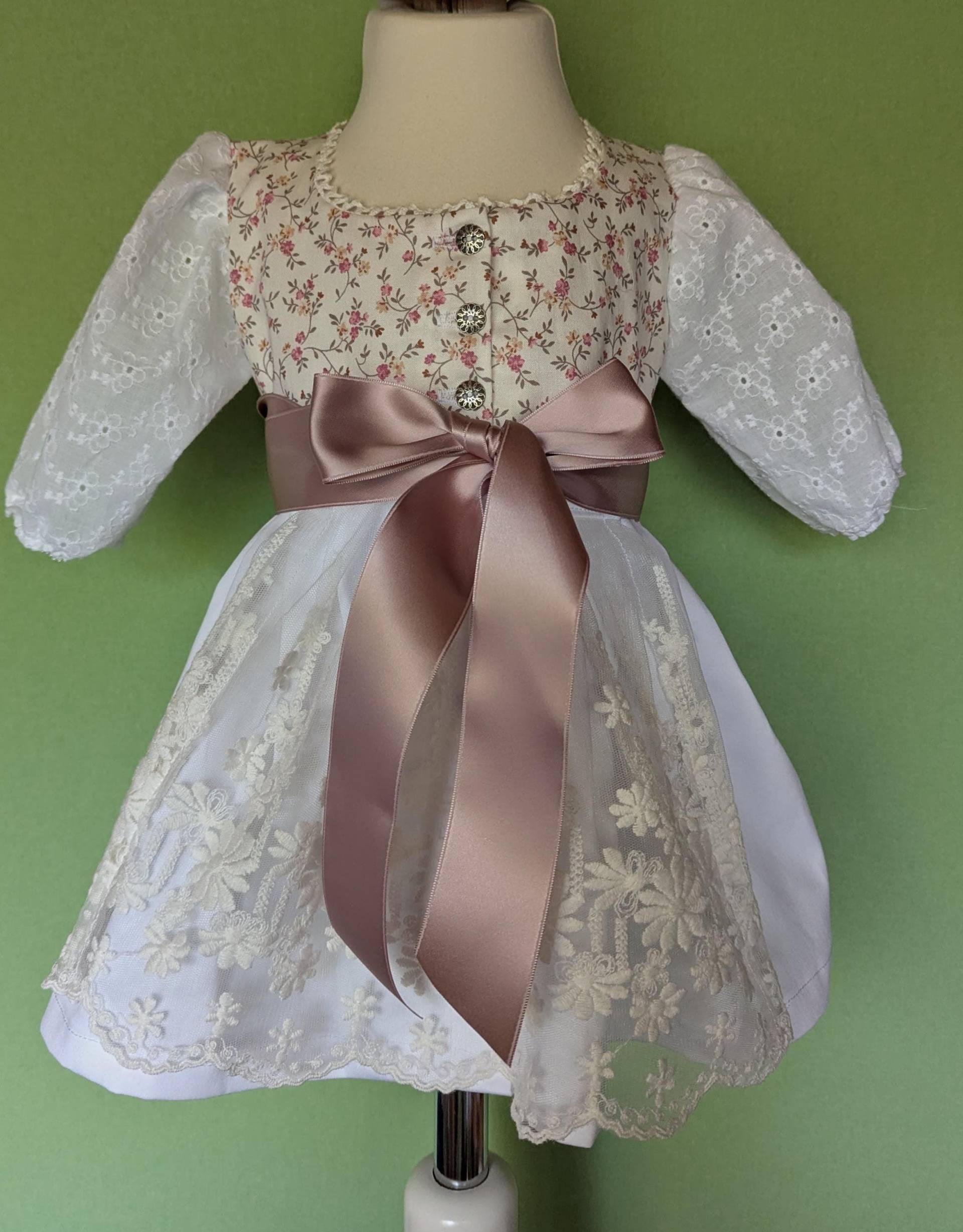 Tauf Baby Dirndl Gr. 68, Wunderschönes Geschenk , Sofort Lieferbar, Mit Langen Ärmeln von CarlinaRegine