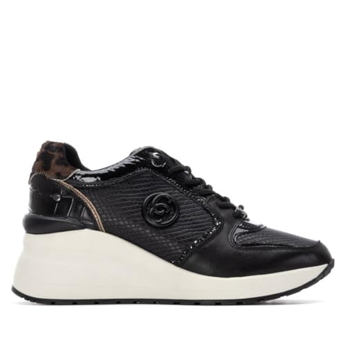 Carmela - Slipper Damen Schwarz - Bequeme und vielseitige Schuhe - Casual Mode - Modell 16244401 (Größe 38) von Carmela