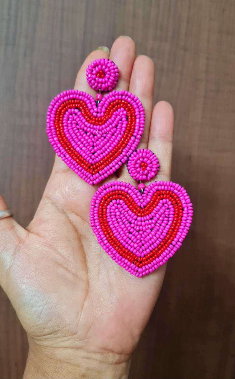 Perlen Herz Ohrringe Fuchsia Pink & Rot Rocailles von Carnationjewellery