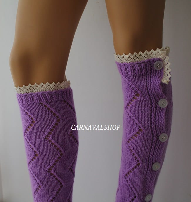 Handgestrickte Beinwärmer, Stiefelmanschetten Mit Spitze Und Knöpfen von CarnavalShop