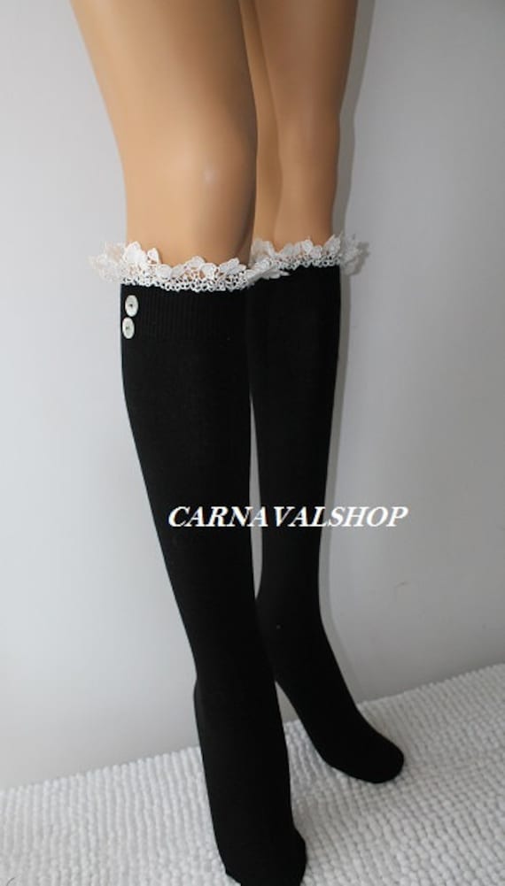 Schwarze Stiefelsocken Mit Spitzenborte Und Knöpfen von CarnavalShop