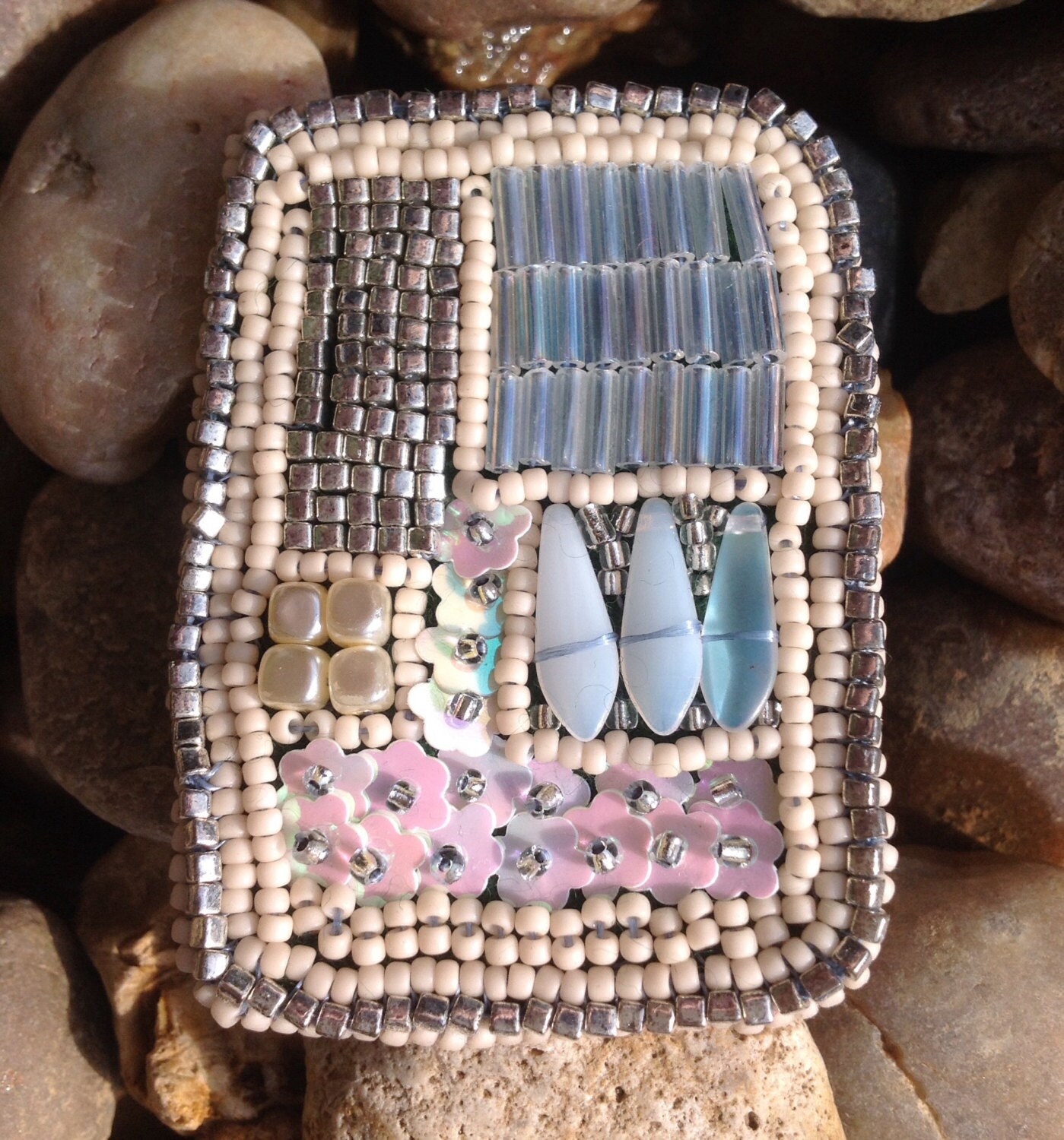 Fisch-Box-Brosche von CarolClarkJewellery