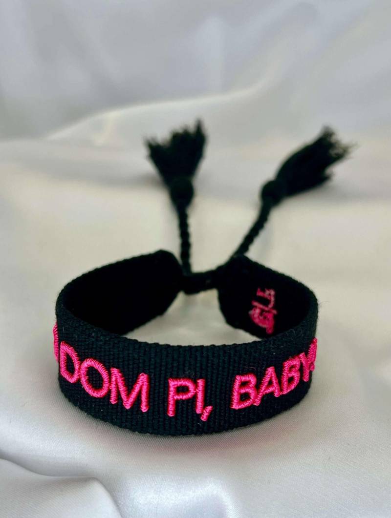 Dom Pi, Baby Pink von CarolinaTress