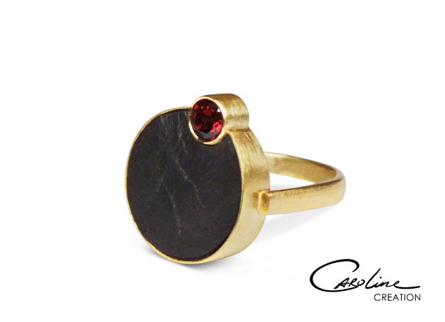 Ring | Red Moon Gold Granat Schiefer von CarolineCreationArt