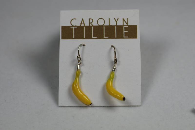 Banane-Ohrringe - Polymer Clay Und Sterling Silber von CarolynTillieAtelier