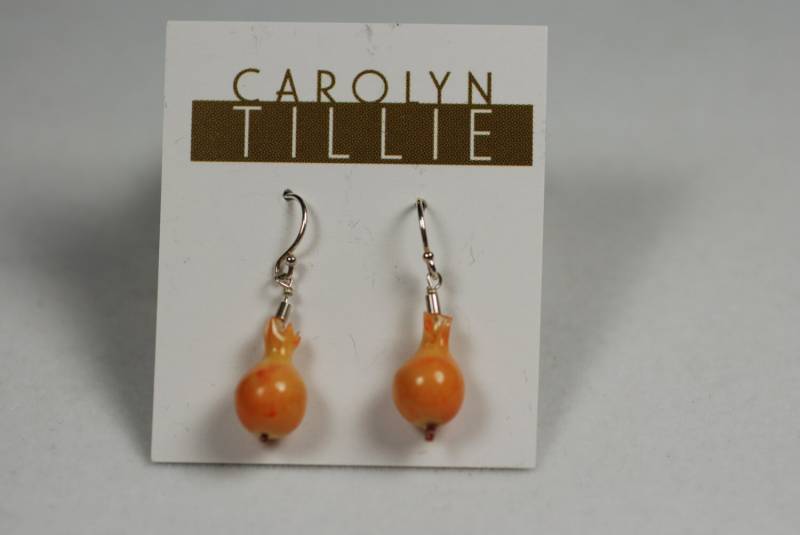 Granatapfel Ohrringe - Polymer Clay Und Sterling Silber Granatapfel Ohrringe - Polymer Clay Und Sterling Silber von CarolynTillieAtelier
