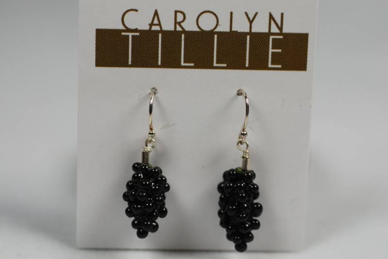 Lila Grape Cluster-Ohrringe - Polymer Clay Und Sterling Silber Lila Grape Cluster-Ohrringe - Polymer Clay Und Sterling Silber von CarolynTillieAtelier