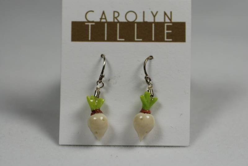 Rübe-Ohrringe - Polymer Clay Und Sterling Silber Rübe-Ohrringe - Polymer Clay Und Sterling Silber von CarolynTillieAtelier
